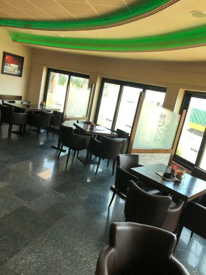 Motel Atos Лакташи Экстерьер фото